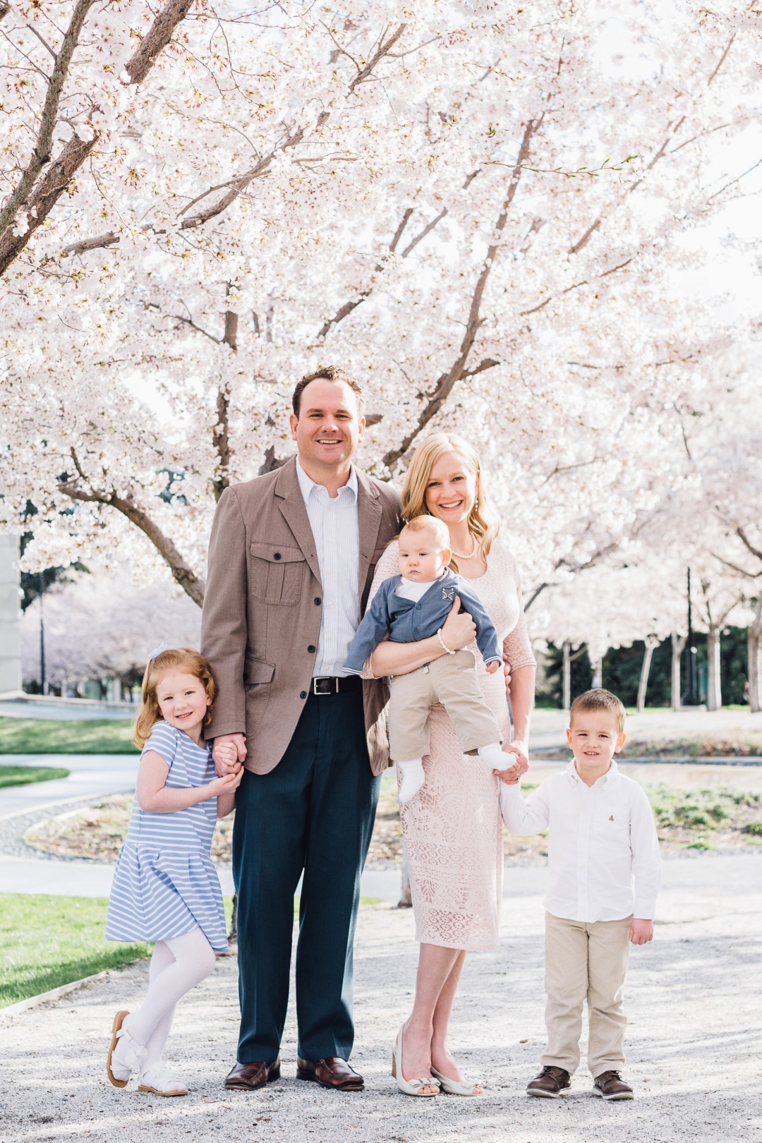 Best Cherry Blossoms in Utah - Utah state capitol building